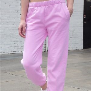 brandy melville rosa bubblegum pink sweatpants